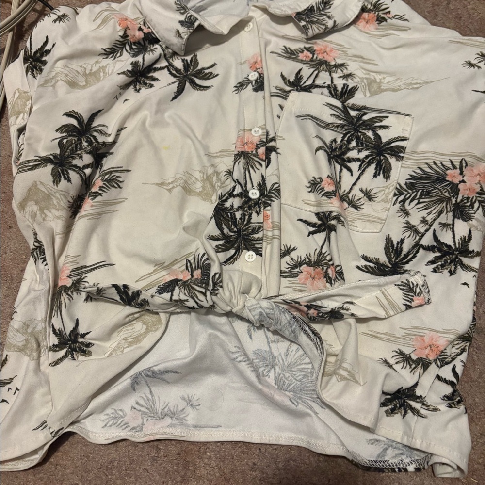 Ardene Palm Print Top - Black and White